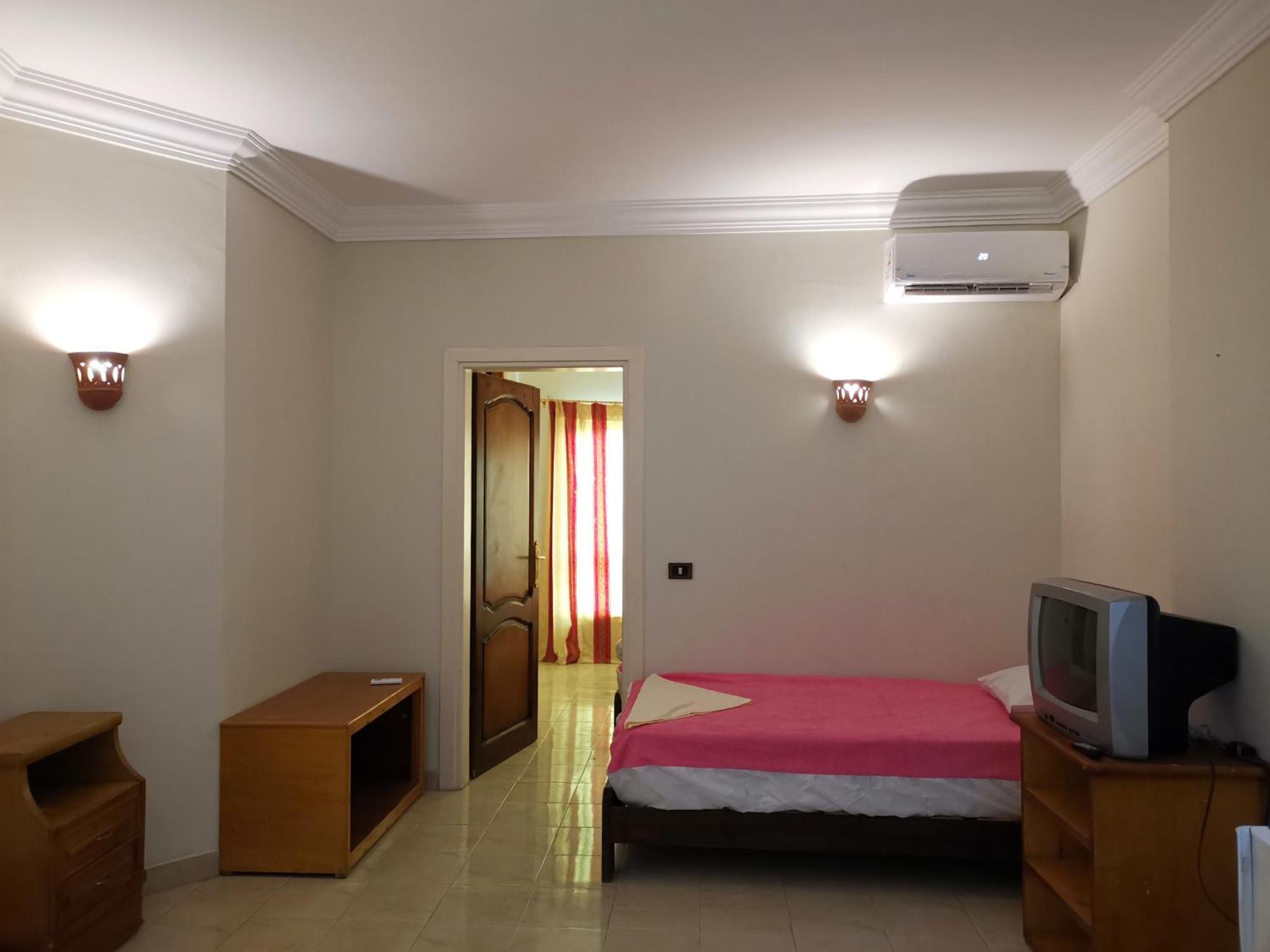 הורגהדה Golden Rose Hotel חדר תמונה